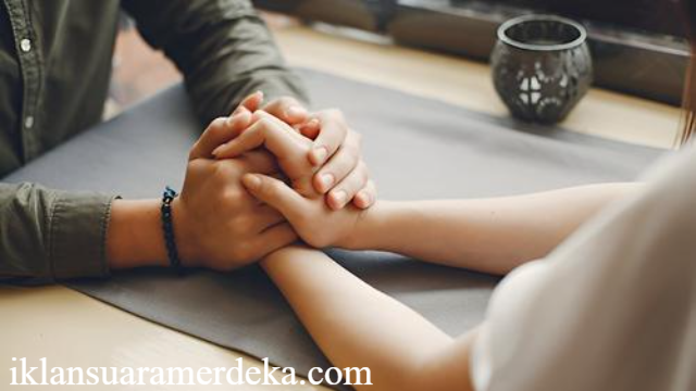 Pria China Mewariskan Tabungan Untuk Mantan Pacar